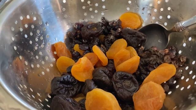 Компот из сухофруктов. смотреть онлайн