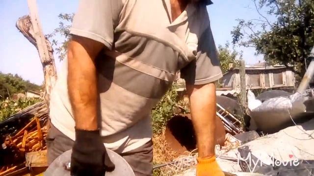 Воск. Топим воск из забруса зимних кормов. Итоги. Часть 2 смотреть онлайн