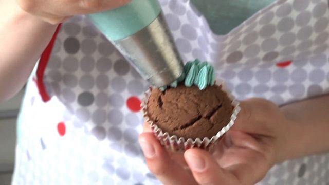 Обзор кондитерской насадки "Снежинка" смотреть онлайн