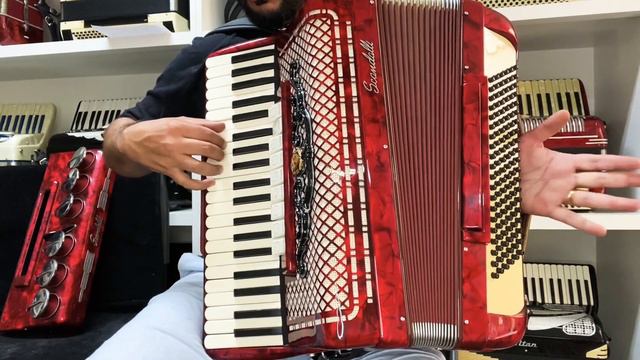 À venda Acordeão Scandalli 🇮🇹 Impecável ⚠️ смотреть онлайн