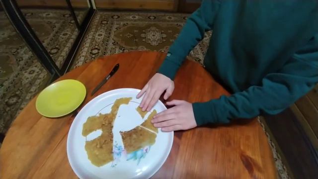 ШОК!!! ПОЖИРАТЕЛЬ ЯРИК РАССКАЗЫВАЕТ НАМ О ТОМ, КАК ФОРМИРОВАЛІСЬ МАТЕРИКИ!!! смотреть онлайн