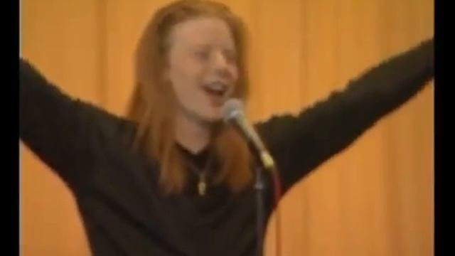 Отжигам ! Ностальгия . Дискач . Школьная дискотека 90х годов .Так начинала группа ИВАНУШКИ -