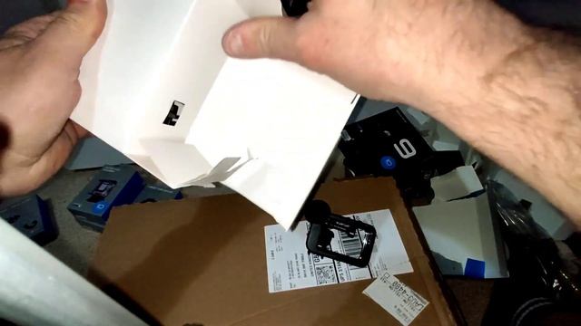 Распаковка GoPro HERO10 Black и оригинальных комплектующих к ней. смотреть онлайн