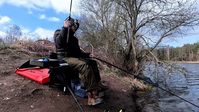 Fishing|Amazing fishing|Catching roach /Рыбалка|Удивительная рыбалка|Ловля плотвы смотреть онлайн