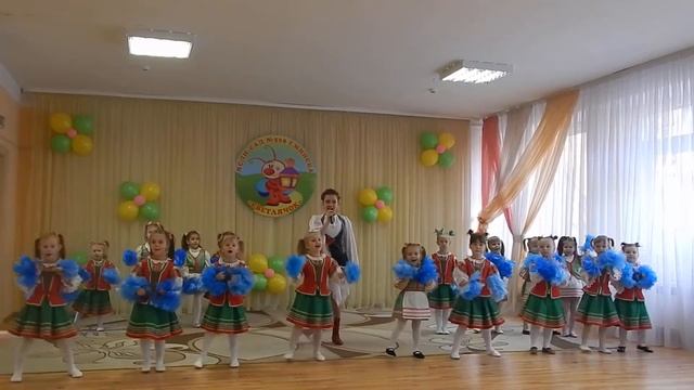Это нужно обязательно посмотреть! Новое поколение танцев)))) Беларусь мая! смотреть онлайн