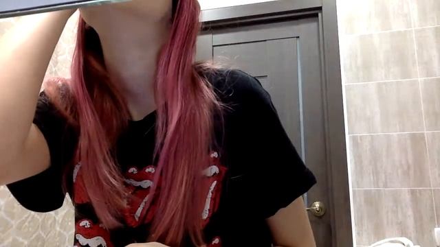 МОЯ ПЕРВАЯ ТРАНСЛЯЦИЯ смотреть онлайн