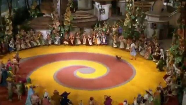 Follow The Yellow Brick Road The Wizard Of Oz YouTube смотреть онлайн