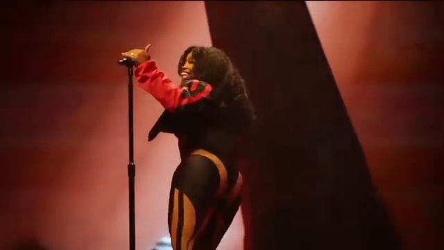 SZA Shaking That Thang🍑