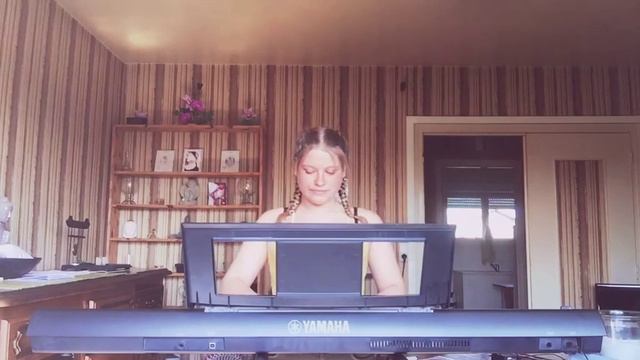 Titanic piano смотреть онлайн
