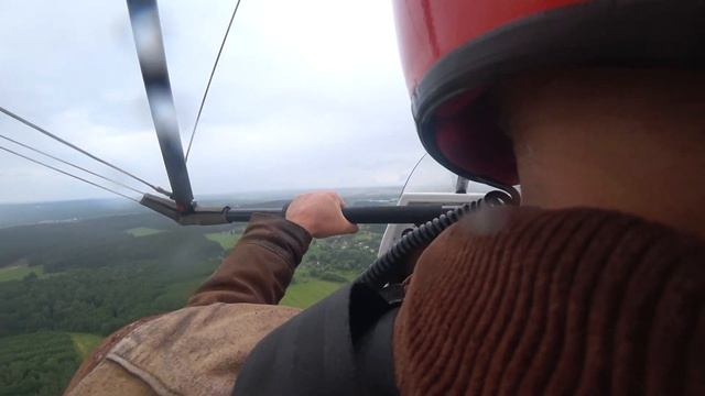 ✔️ Впервые на дельтаплане. Когда уговорил лететь в непогоду. Дельталет. Мотодельтаплан смотреть онлайн