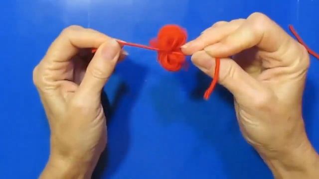 ДЕД МОРОЗ из ниток и втулки / НОВОГОДНЕЕ РУКОДЕЛИЕ ИДЕИ УКРАШЕНИЯ ДЕКОР смотреть онлайн