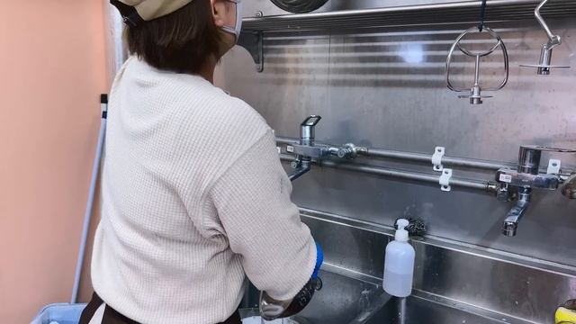 早朝から1人でパン作りに奮闘する凄腕女性パン職人！米粉を使ったモチモチ和風パンの魅力に密着｜札幌市「フナサン米カリー」 смотреть онлайн