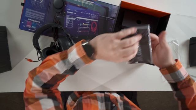 JBL QUANTUM ONE – słuchawki do GRANIA? – Unboxing technologiczny смотреть онлайн