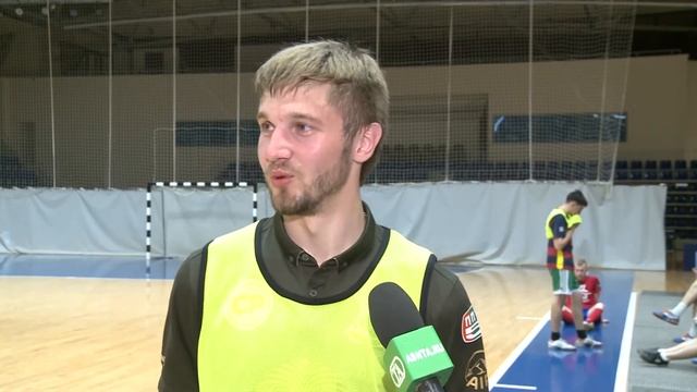 Андрей Батырев о тренировке с журналистами и отпуске смотреть онлайн