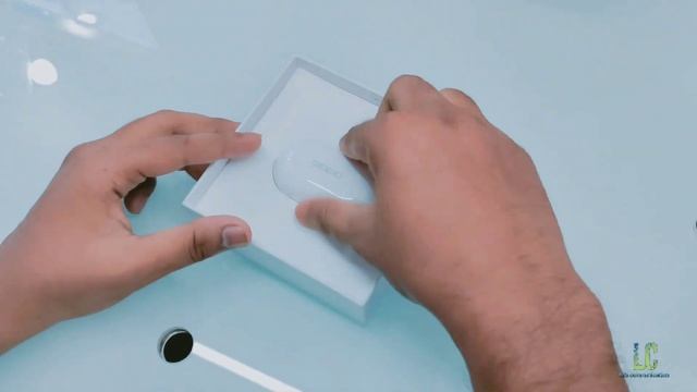 Oppo enco W11 unboxing #happycostumer #viral #oppo #tech #unboxing#support #technews #earbuds смотреть онлайн