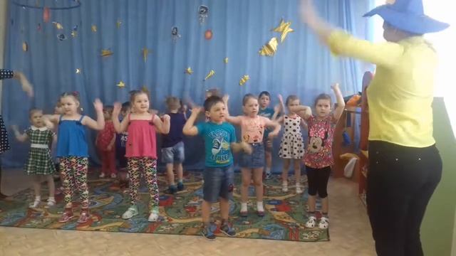 танец с Незнайкой смотреть онлайн