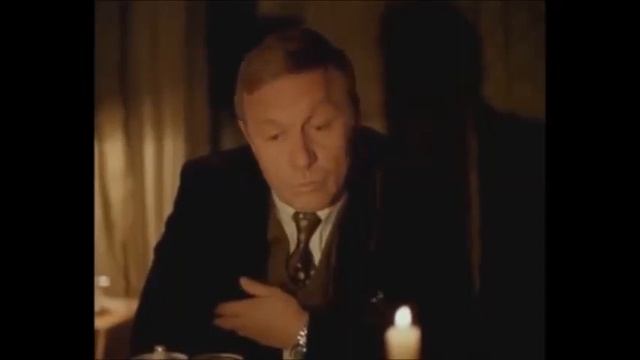 В Асмолов Женщина Осень смотреть онлайн