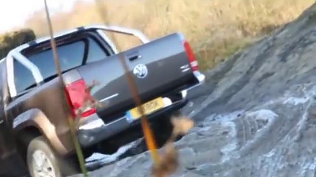 Volkswagen Amarok Pickup Truck Review смотреть онлайн