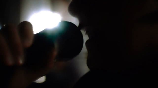 SIMPLE STUFF - В кедах по лужам