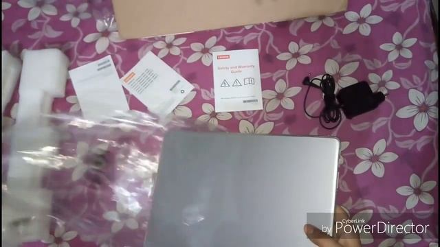 Lenovo Ideapad 330s i3 7th gen 4gb Unboxing | TechZ Sam смотреть онлайн