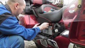 Хонда Голдвинг 1500. Заводим после зимы.