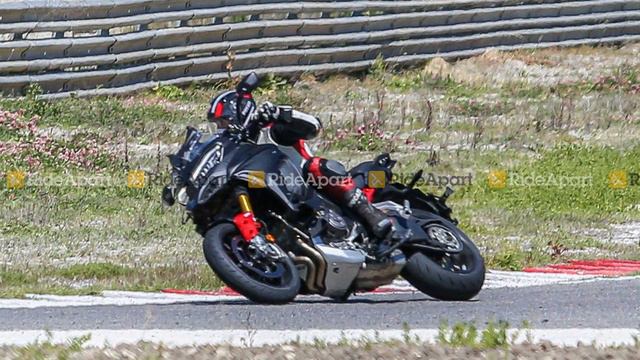 DUCATI | In Arrivo La Streetfighter & Multistrada V2?