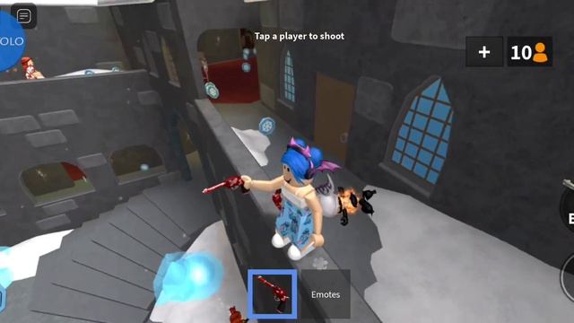 играю с читами в мм2? смотреть онлайн