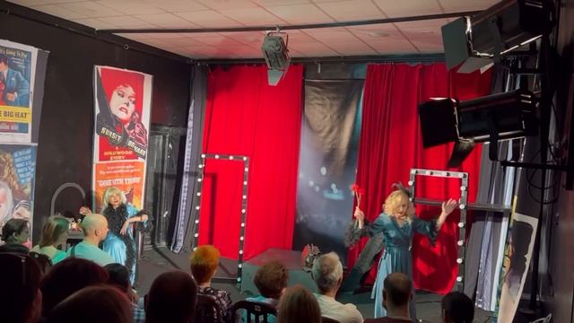 VLOG АРМЕНИЯ: ТЕАТР ЕРЕВАН ДЖИГАРХАНЯН И ВЕЧЕР НА КАСКАДЕ смотреть онлайн