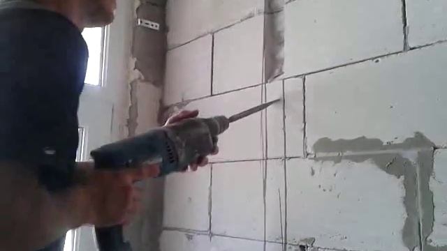 Ручной штробрез.