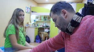 VLOG: Лера получила двойку Папа звонит однокласснице, Папа больной
