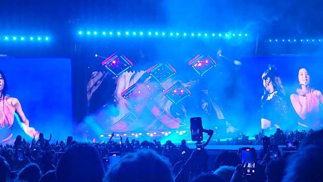 Blackpink Coachella 2023 Weekend 1 - Kick It смотреть онлайн
