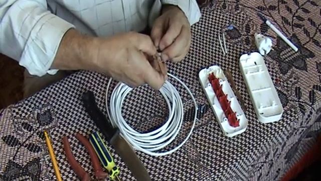 Ремонт удлинителя.Часть2.m2ts смотреть онлайн