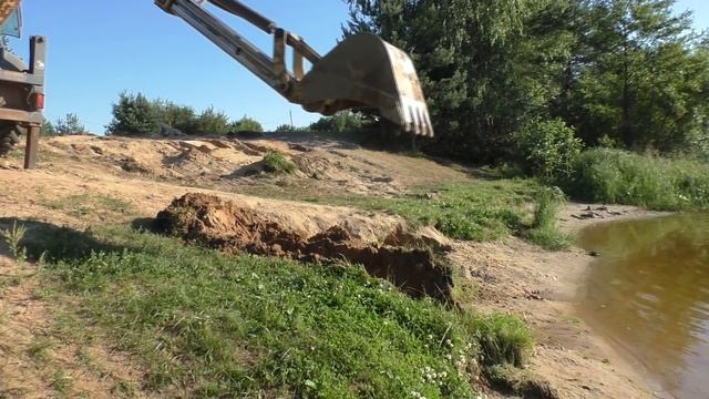 Благоустройство пляжа: Карьер смотреть онлайн