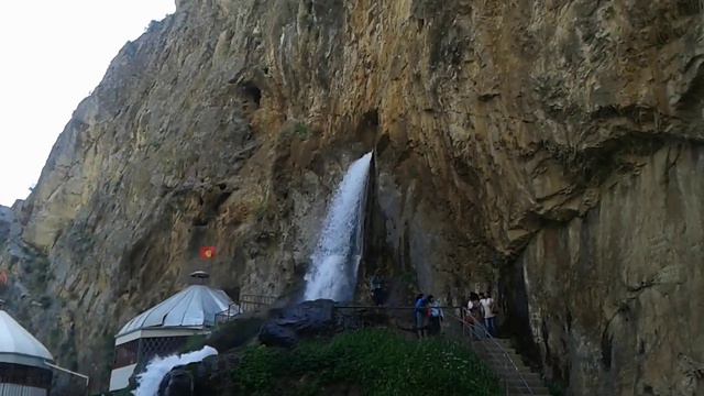 Abshir Ata Waterfall. Kyrgyzstan смотреть онлайн