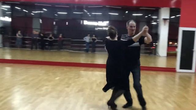 Бальные танцы(медленный вальс) тренировки смотреть онлайн