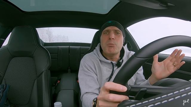 REVIEW - Manual VS PDK Porsche 992 Carrera S | EP 133 смотреть онлайн