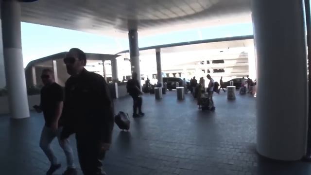 Почему Николас Кейдж так обнищал и стал мемом? Разбор скандала