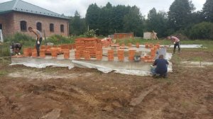 Небольшой двухэтажный коттедж из газосиликатного блока