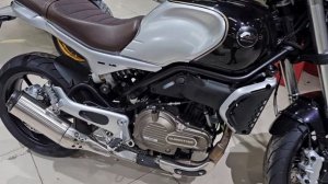 Снова Китаец?? Мотоцикл QJ SRV 550