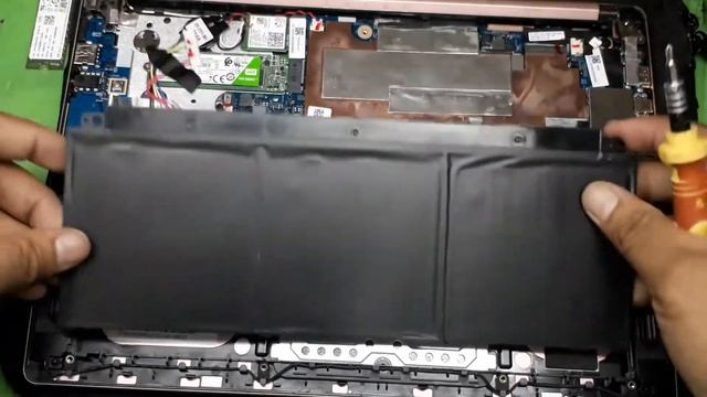 Acer Swift 1 SSD , Battery Replace วิธีเปลี่ยน SSD แบตเตอรี่ SSD Enclosure Kit смотреть онлайн