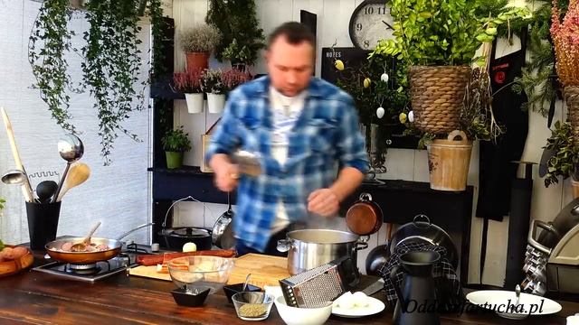 Żurek Na Zakwasie Z Wędzoną Domową Kiełbasą / Oddaszfartucha