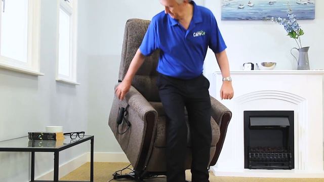 Maxi Comfort Classic Riser Recliner