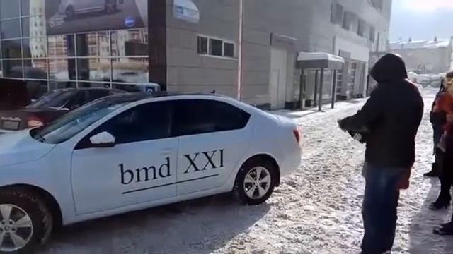 Автомобиль от компании партнера! Первый bmdмобиль в Кирове! смотреть онлайн