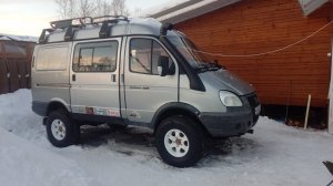 Доработки Соболь 4х4 колеса 33", литые диски, герметичные окна, новые карты дверей, поручень, баки.