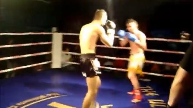 Nikolaidis Konstantinos Pitbull VS Tzino Moftari смотреть онлайн