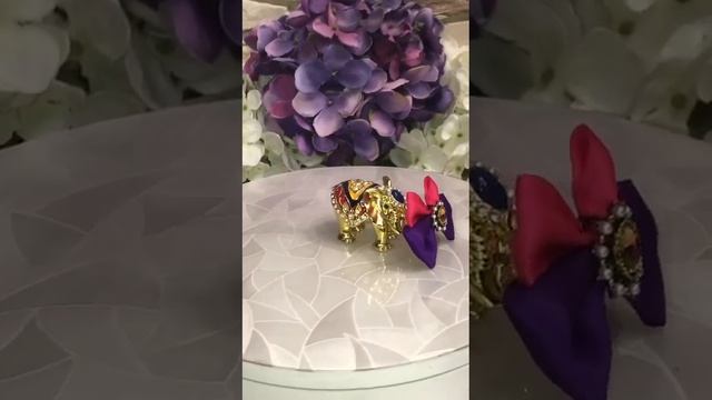?Выставочные бантики для собак смотреть онлайн