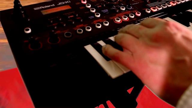 В ЛОНДОНЕ ДОЖДИ Владислав Агафонов Планета ИКС смотреть онлайн