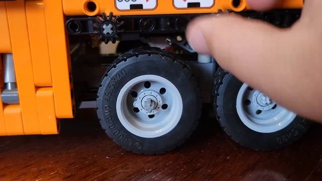 Конструктор LEGO Technic 42128 Грузовой эвакуатор, 2017 дет. смотреть онлайн