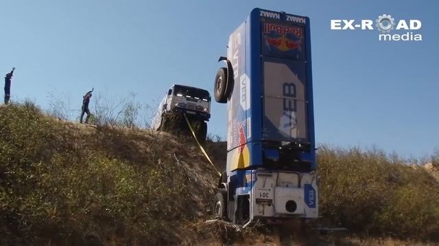 Самая необычная авария команды КАМАЗ мастер смотреть онлайн