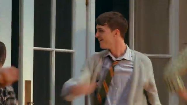 Реклама МТС Бесплатные звонки и СМС бонус от МТС 2009 (2 вариант) (RU) смотреть онлайн